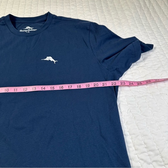 Tommy Bahama 100% Cotton Bump and Run Deep Blue Short Sleeve Tee - Picture 5 of 11